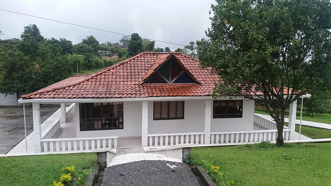 Hostal Don Bernardo Santa Rosa de Cabal Ngoại thất bức ảnh